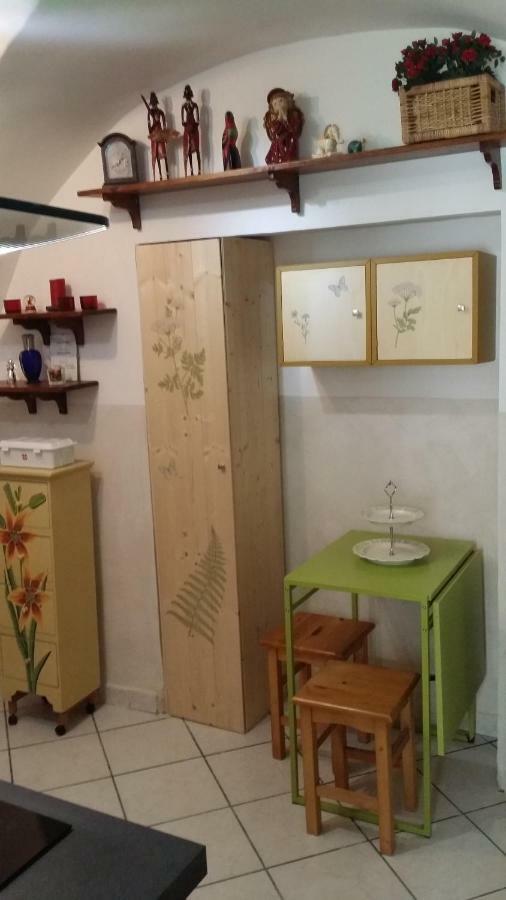 Casa Emma Apartment Castellammare di Stabia Luaran gambar